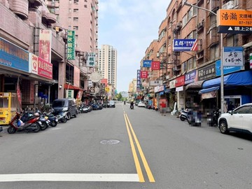 鳳新高中大明海洋商圈三角窗1+2樓店住｜高雄市鳳山區新強路