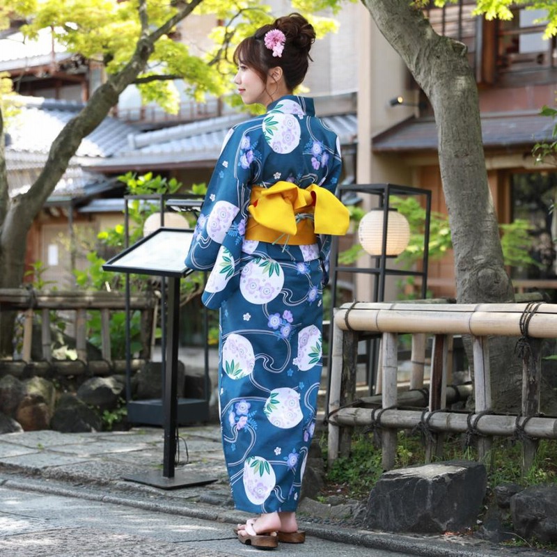 古典的で可愛いレトロな花柄の浴衣 大正ロマン 楽天市場】大正ロマン 浴衣（浴衣｜和服）：レディース