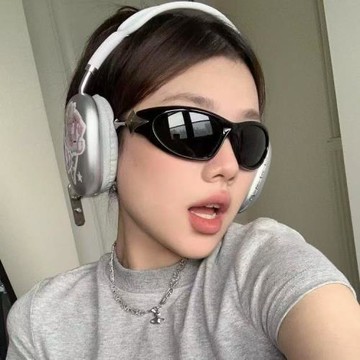 2025新款Y2K朋克未來感墨鏡四角星星星太陽鏡辣妹gm太陽眼鏡