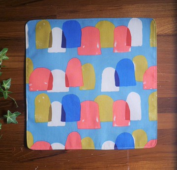 台灣純棉手帕=塗鴉山丘=濃郁灰藍綠