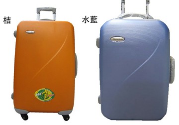 限時 滿3千賺10%點數↘ | ~雪黛屋~Roberto 20吋行李箱MIT防盜鋁框單向輪可登機ABS+PC超輕耐壓摔鋁合金拉桿型外掛鈎可當座椅R180