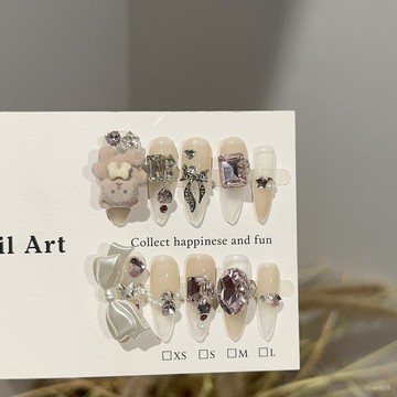 ➕最新設計款穿戴甲💅純手工穿戴甲高級感秋冬季長款美甲片卡通小熊爆閃重工假指甲貼片長尖橢圓穿戴甲 ZIQC