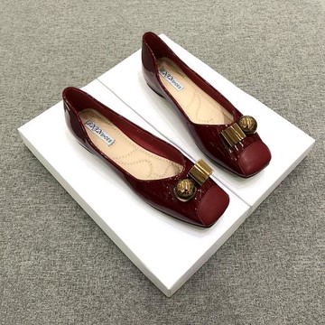 方頭單鞋女平底2025秋季新款韓版百搭舒適淺口漆皮軟底復古奶奶鞋