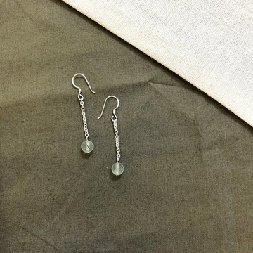 跳舞的石頭-葡萄石耳環