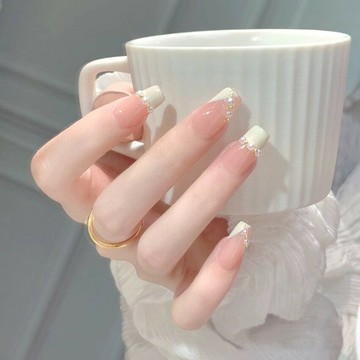 穿戴甲美甲贴片中长款显白新娘婚甲结婚纱照高级感小众