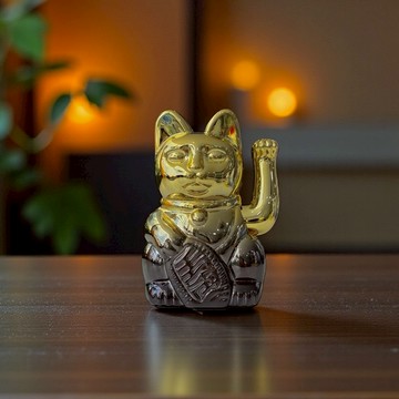 光明×深度→穩定富足【LA BOITE 樂盒】《金屬光譜系列》Double Lucky! 雙色漸變幸運繽紛自動招手招財貓 Gold–Titanium Power 金色×鈦黑 新年禮物 開運小物