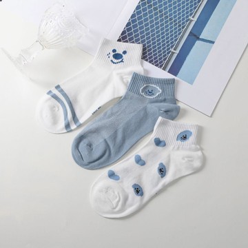 靦腆微笑狗船型襪3雙入-藍+白+白