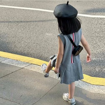 女童時尚Polo連衣裙2025夏裝新款韓版寶寶學院風背心裙兒童百褶裙