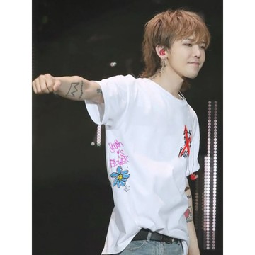 短袖權志龍演唱會創意小雛菊塗鴉惡搞音樂現場簡約純棉T恤生日禮物 禮物