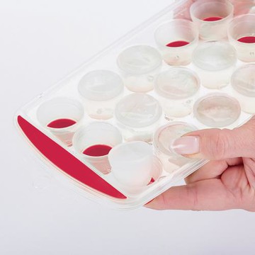 《Colourworks》不多拿一口製冰盒(紅) | 冰塊盒 冰塊模 冰模 冰格