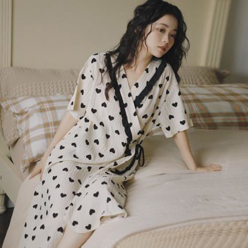 2025夏季7薄款短袖和服孕婦喂奶睡裙縐布棉產后中長款哺乳連衣裙8