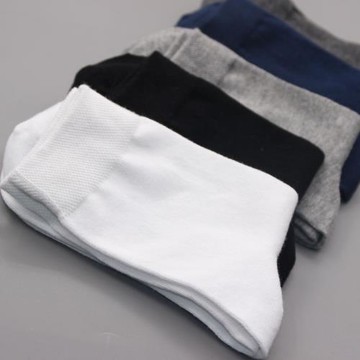 四季男士襪純棉中筒襪子吸汗透氣運動襪高筒襪純黑白色中老人襪