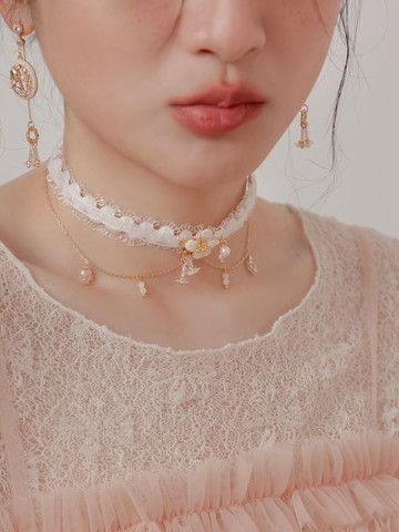 賞花限定。MUCHAT手作14KGP貝殼蕾絲琺瑯花項鍊