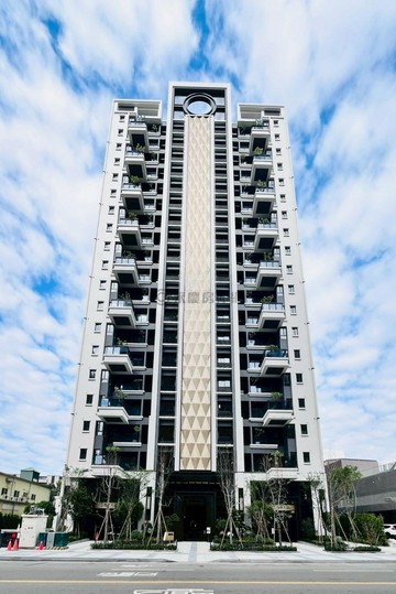 單價55萬台中西屯泰御天鑄2全新-3房平車｜台中市西屯區青海路二段