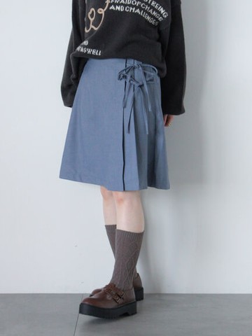 甜美蝴蝶綁結單邊百褶及膝長裙(0F000452410) - ehka sopo