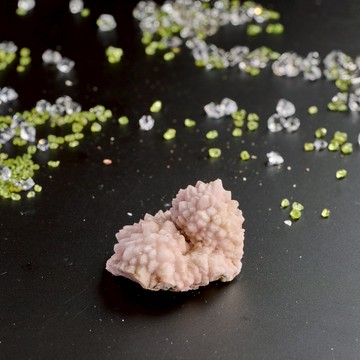 罕見礦! 摩洛哥粉紫水晶花 桃花 貴人 圖桑帶回 空間擺件 天然原礦  S25CO20-032