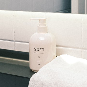 精油洗手露 木質調 花香調 台灣製香氛手部清潔露 300ml