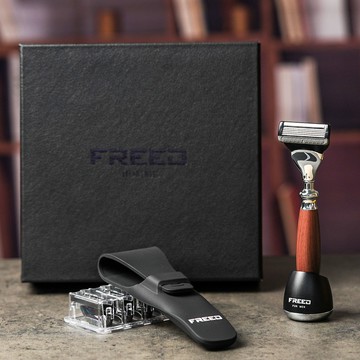 【FREED】 五刀式刮鬍刀尊爵禮盒四件組- 仿胡桃木