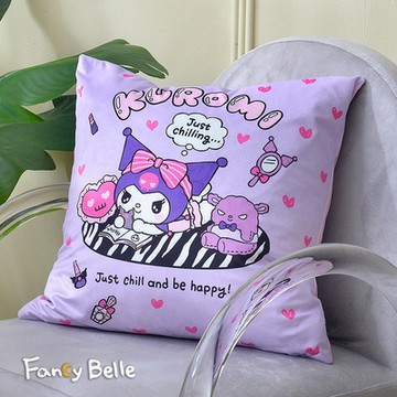 義大利Fancy Belle Sanrio-KUROMI悠閒時光 麂皮靠墊 45*45CM
