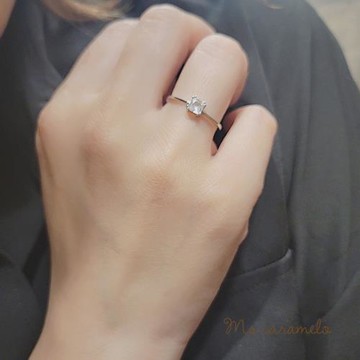 【焦糖小姐 Ms caramelo】 925純銀鍍K白 鋯石銀戒(開口銀戒 公主方 方型鋯石)