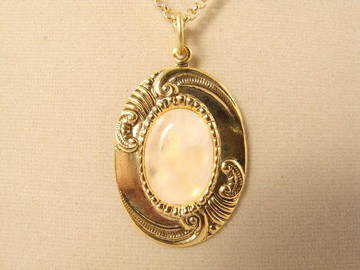 薔薇石英項鍊 粉色寶石 橢圓形鍍金寶石墜飾項鍊