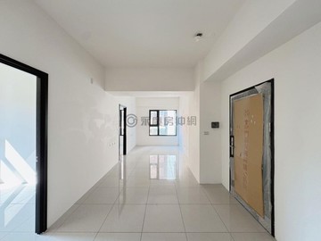 S*-國門巨星後棟3房稀有大露台(車位可另購)｜新北市三重區新北大道一段