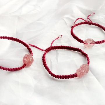 草莓晶手編紅繩手鏈貔貅平安扣貓爪本命年手串女款招桃花旺人緣