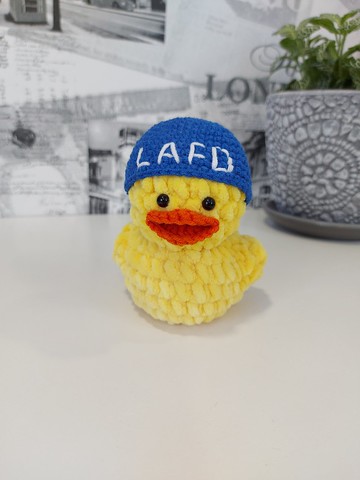 Quackity 鴨 LAFD 豆豆啟發 - MGYT 鴨鉤針毛絨玩具