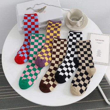 棋盤格襪子女中筒春秋純棉情侶運動黑白秋季菱形格子外穿長襪男