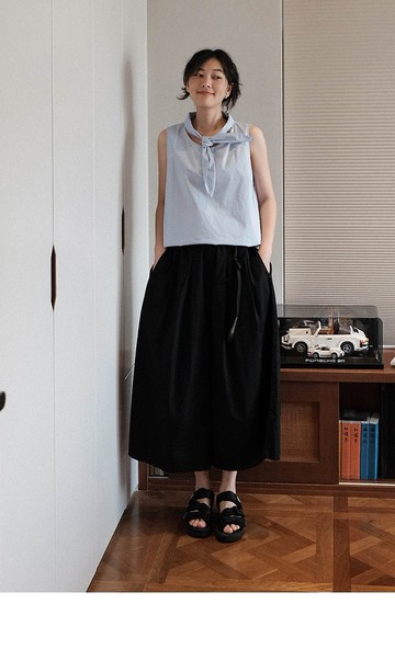 簡約設計 蝴蝶結系帶簡約無袖背心