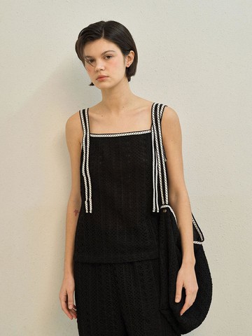 Cyndi Lace Sleeveless Cami [Black]