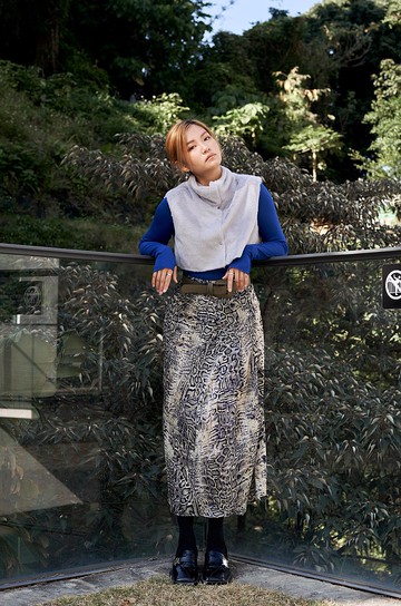 灰毛毛高領背心