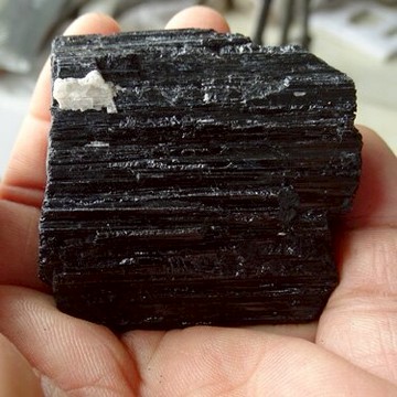 天然電氣石黑碧璽原石托瑪琳把玩手把件大中號原礦泡腳