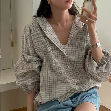 【ⓇⒺⓃⒶ 台灣現貨】韓系慵懶細格紋連帽外套 寬鬆落肩泡泡袖薄外套 防曬罩衫【R22144】