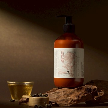 【TRIFORCE 翠芙思】茶萃暖香護手乳   300ml