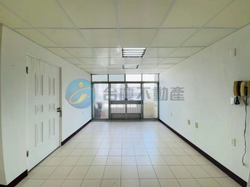 亞灣三多商圈健身公寓｜高雄市苓雅區仁義街