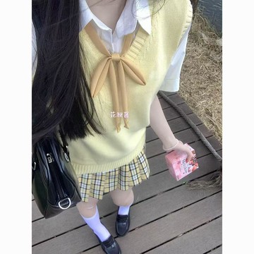 【原創正版日系JK制服】小田町小杏中 少女純欲JK 學生制服 國中制服 高中制服 迪士尼穿搭 格裙 套頭背心 馬甲 馬甲