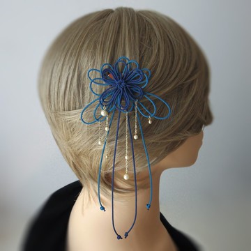 髮梳小 籃，其為