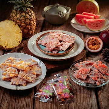 【 赤柑食品 】- 綜合爆滿の水果梅片 300克 ( 水果梅片 梅片 梅子 蜜餞 鳳梨 紅心芭樂 百香果 番茄 )