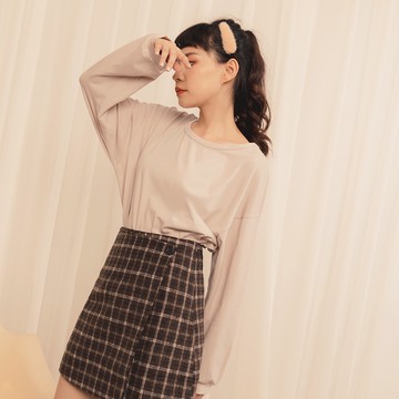 OB嚴選 玩轉百tee．潮色慵懶感寬鬆泡袖大學T 《AB17676》大尺碼/現貨/女裝