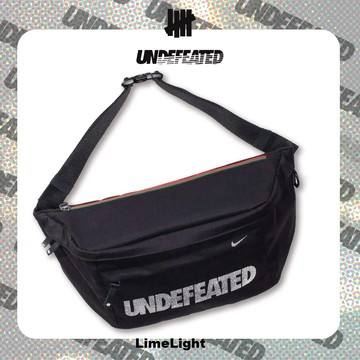 ☆LimeLight☆ UNDEFEATED NIKE TECH CROSS  MESSENGER BAG 郵差包 包