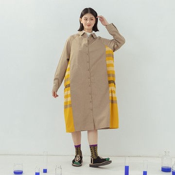 【MOSS CLUB】拼接大格紋拉克蘭袖開襟長袖洋裝 黑 卡