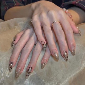 💕加一新創作😍澀谷豹紋辣妹手工穿戴甲堆鑽甜酷小衆氣質美甲ins風爆閃顯白成品穿戴甲