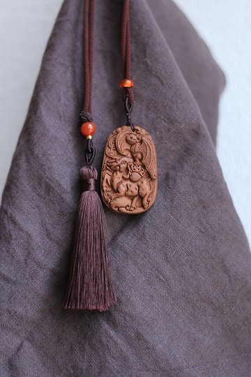 壹染指香品 | 鹿 鷹 | 天然合香吉祥牌 | 清賞雅玩 香身安命