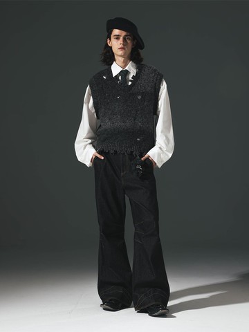 Unvesno(UN)【碎花破洞】老錢風復古漸變小香風碎花破洞毛衣背心