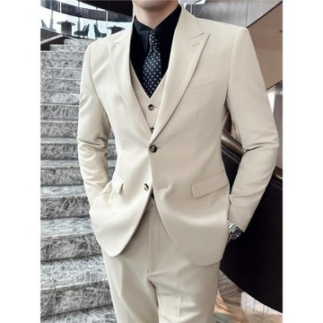 戧駁領杏色高級感西裝男套裝休閑結婚禮服新郎西服男修身米白色帥