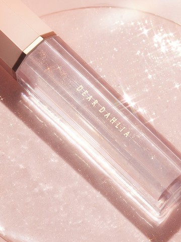 Blooming Edition Glass Shine Lip Topper