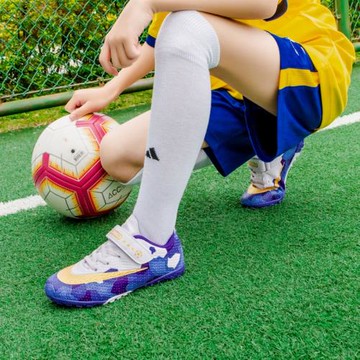 C羅兒童足球鞋男女魔術貼碎釘TF透氣男童小學生人造草防滑訓練鞋