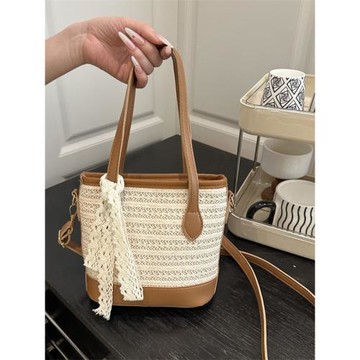 小眾設計手提包女2025新款潮韓版休閑時尚單肩斜挎度假編織水桶包