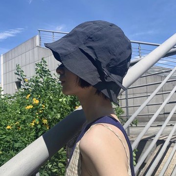 交叉帶輕薄漁夫帽女春夏個性按扣